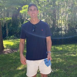 Meet your Posher, Nicholas